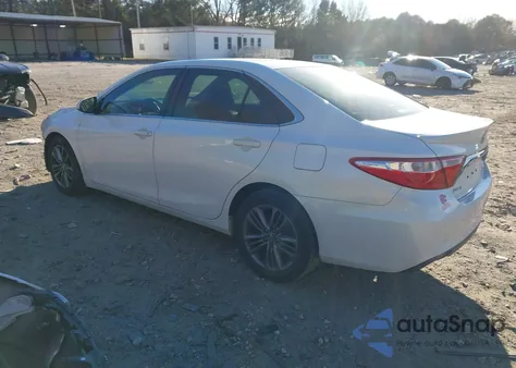 2016 Toyota Camry Se z USA, uszkodzony, nr VIN 4T1BF1FK6GU142437